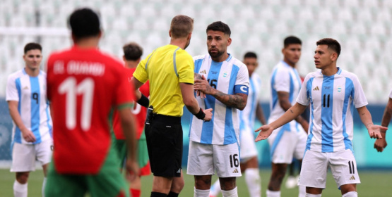 Escándalo en Juegos Olímpicos París 2024: Argentina debió esperar dos horas para enterarse que el gol del 2-2 había sido anulado y al final perdió con Marruecos