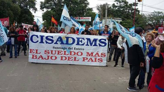 CISADEMS sale a las calles por el brutal ajuste en educación de la provincia 